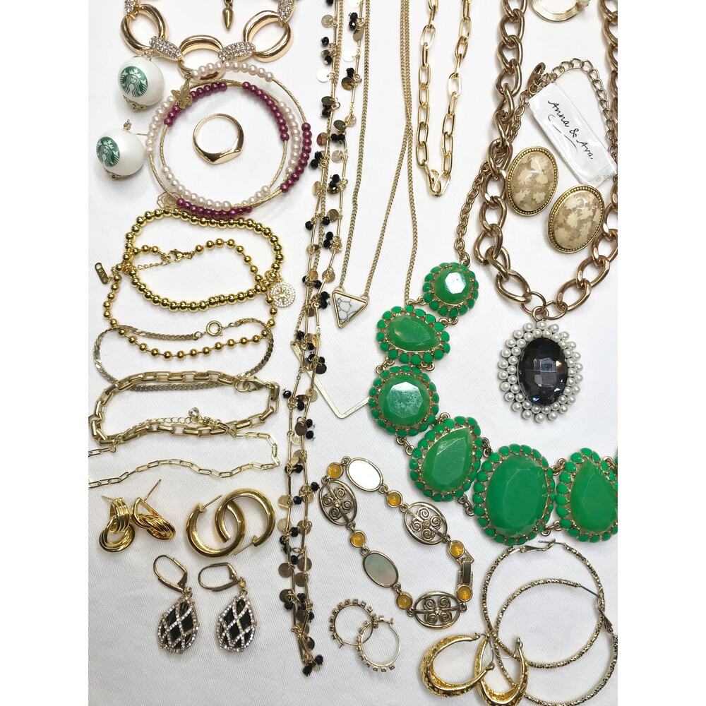 Gold Tone Jewelry Lot 1.8lb 45pc Estate Jewelry Vintage Bulk Necklaces Bracelets - Picture 7 of 16